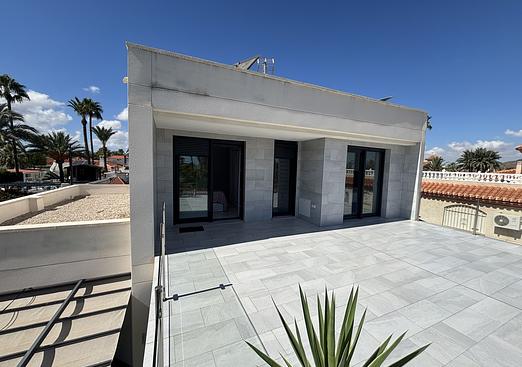 Villa in Los Urrutias