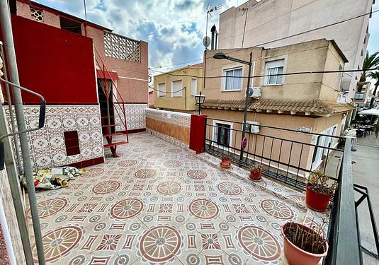 Town house in Algorfa