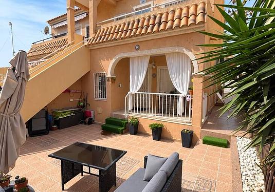 Apartment in Orihuela Costa