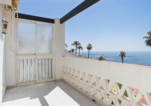 Apartment in Calahonda