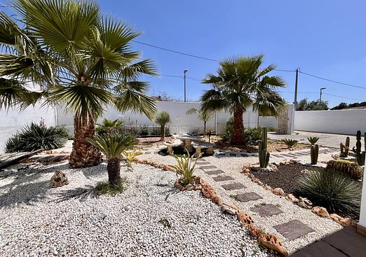 Country house in Alcantarilla