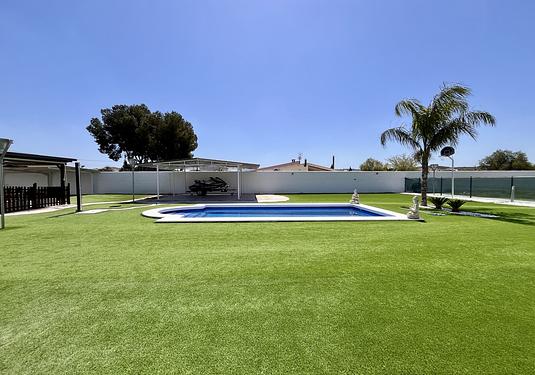 Country house in Alcantarilla