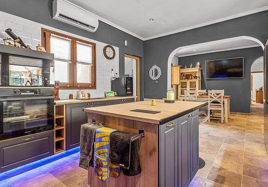 Country house in Torremendo