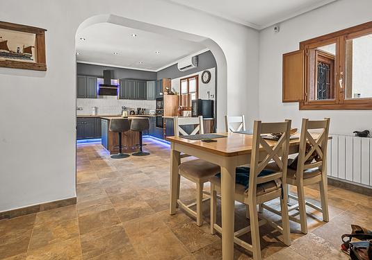 Country house in Torremendo