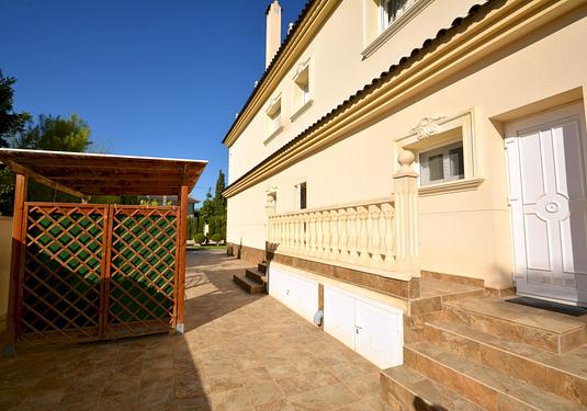 Villa in Orihuela Costa