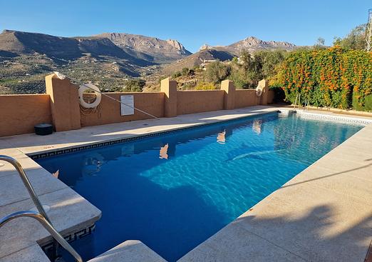 Town house in Alcaucín