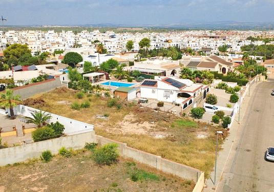 Land in Torrevieja