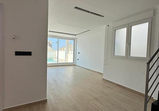 Villa penthouse in Torrevieja