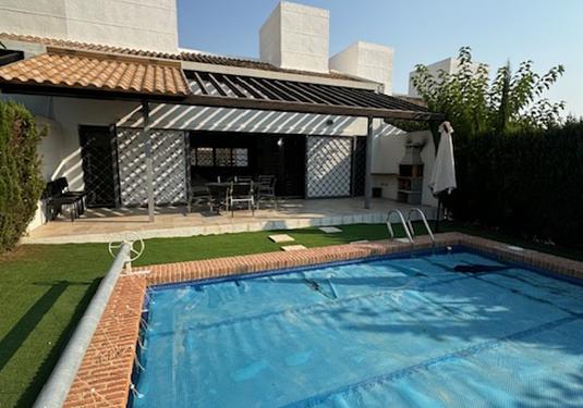 Villa in Peraleja Golf