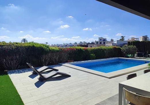 Villa in Peraleja Golf