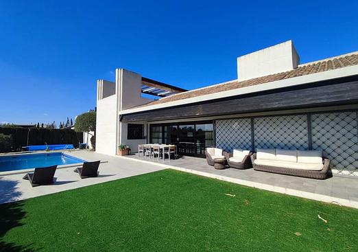 Villa in Peraleja Golf