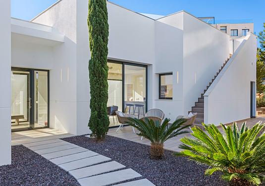 Villa in Las Colinas Golf