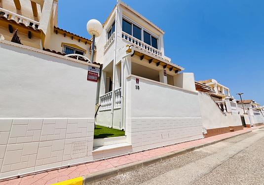 Town house in Playa Flamenca