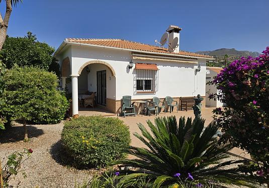 Villa in Venta Baja