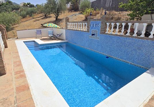 Town house in Alcaucín