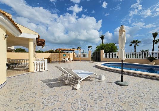 Villa in Los Urrutias