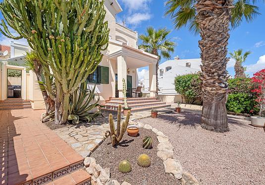 Villa in Orihuela Costa