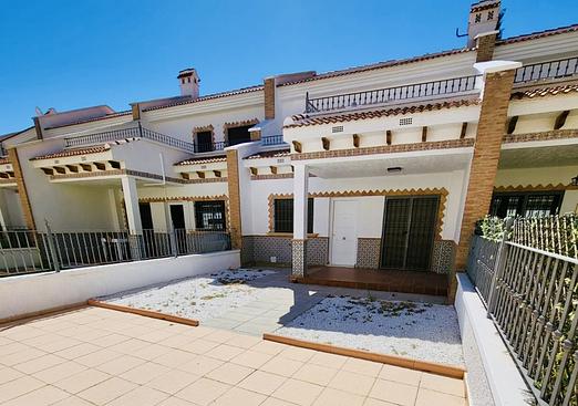 Town house in San Miguel de Salinas
