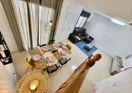 Town house in San Miguel de Salinas