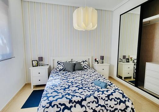 Town house in San Miguel de Salinas