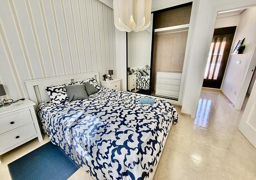 Town house in San Miguel de Salinas