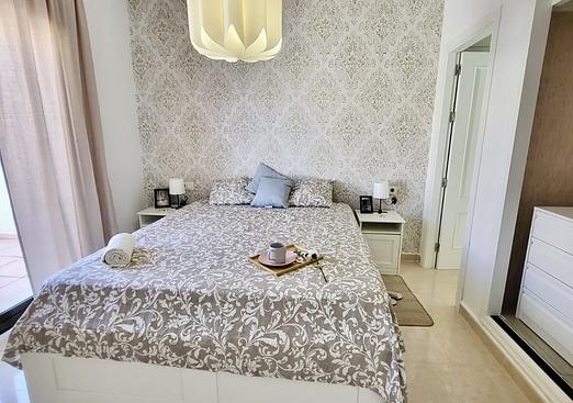 Town house in San Miguel de Salinas