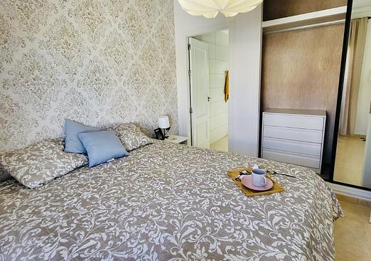 Town house in San Miguel de Salinas