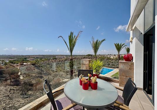 Apartment in Orihuela Costa