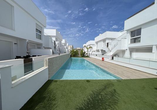 Bungalow in Pilar de La Horadada