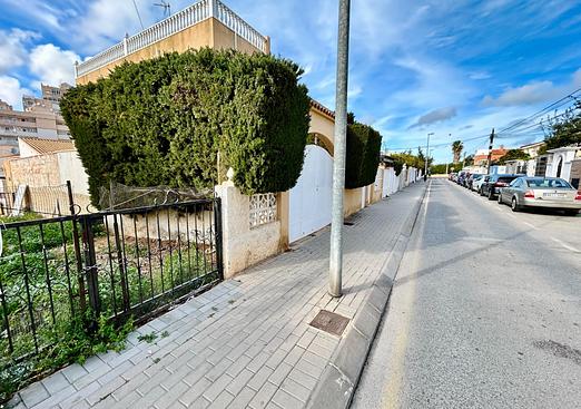 Land in Torrevieja