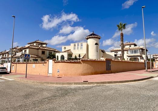 Villa in Cabo Roig
