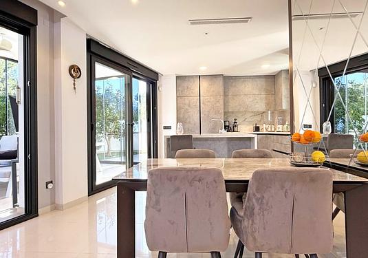 Villa in Orihuela Costa