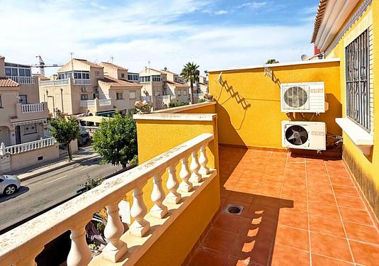 Town house in Torrevieja