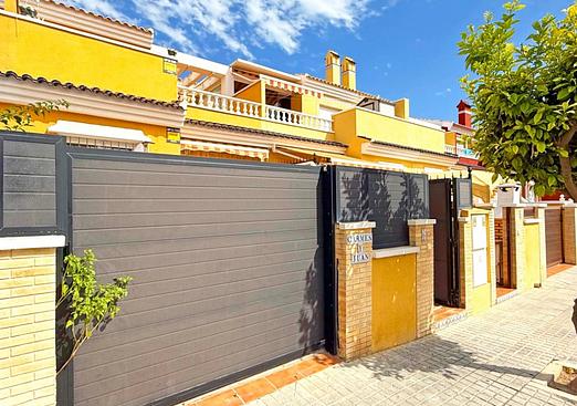 Town house in Torrevieja