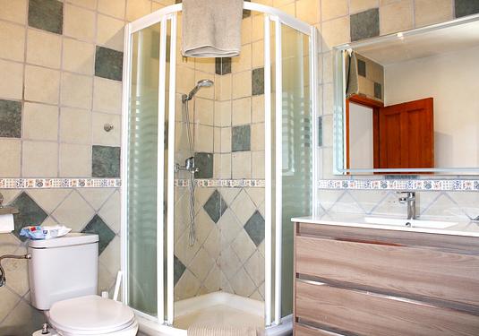 Country house in Salar