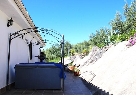 Country house in Salar