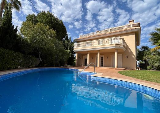 Villa in Orihuela