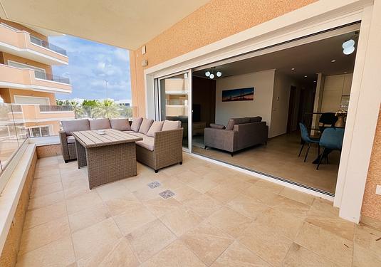 Apartment in El Raso