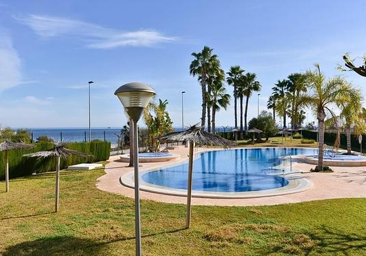 Apartment in Mil Palmeras