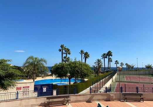 Apartment in Mil Palmeras