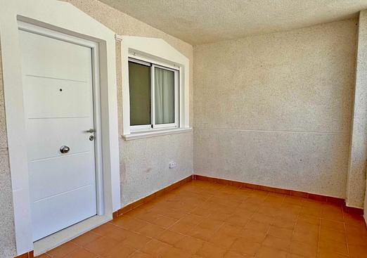 Apartment in Orihuela Costa