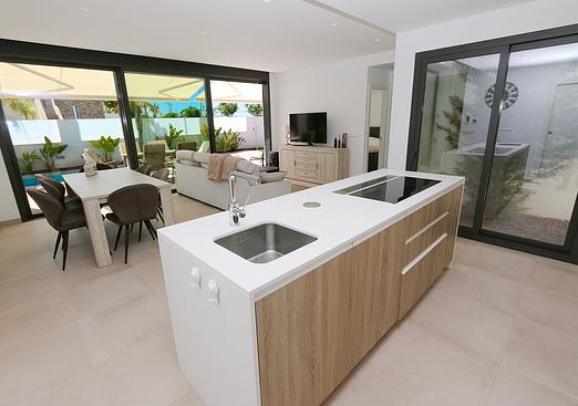 Villa in Pilar de La Horadada