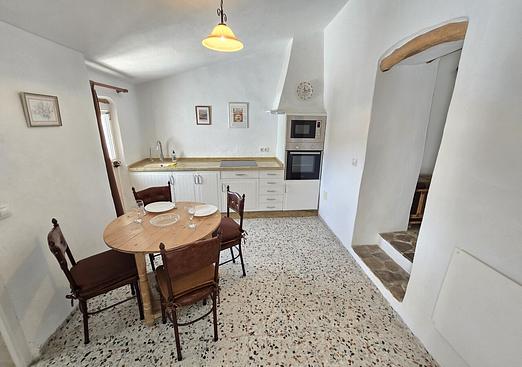 Town house in Comares