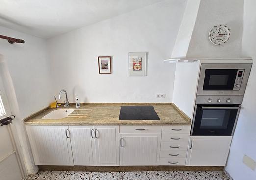 Town house in Comares