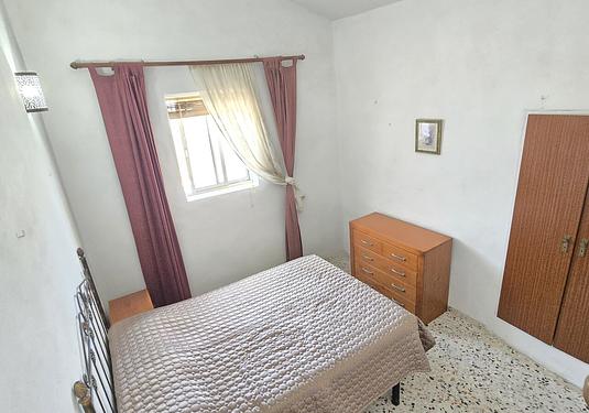 Town house in Comares