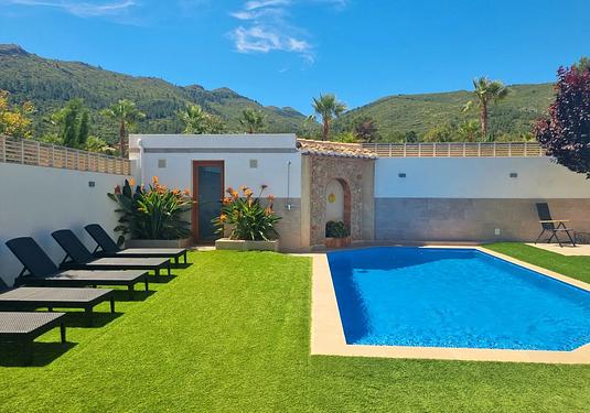 Country house in Jalón