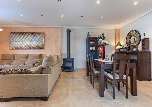 Villa in Los Montesinos