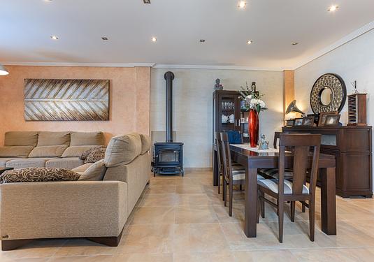 Villa in Los Montesinos