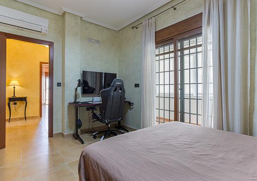 Villa in Los Montesinos