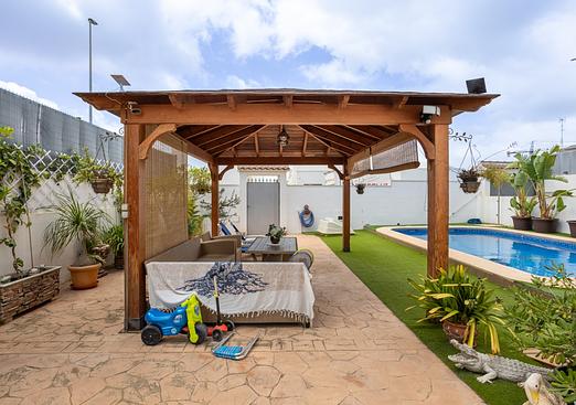 Villa in Los Montesinos